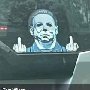 Meet your Posher, Suzanne